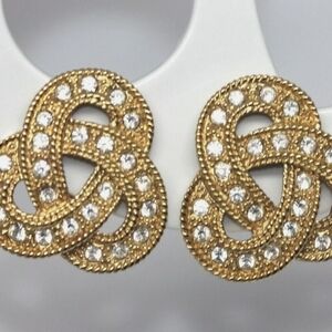 Vintage Avon Clip-On Sparkling Earrings!! Nice!!